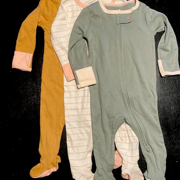 Baby sleepers 3-6 month.  3 piece set - Picture 1 of 3